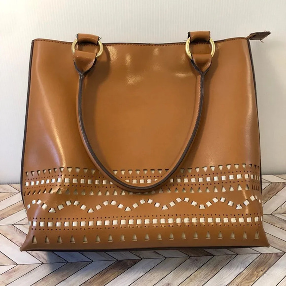 Handbags - Faux Leather Vegan Camel Brown Tote Bag w/ Handles Country Western 70s Style